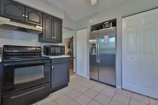 1398 Lorelei Dr, Perry Township, OH 45118 - Photo 16