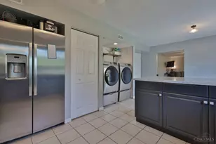 1398 Lorelei Dr, Perry Township, OH 45118 - Photo 18