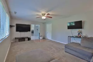 1398 Lorelei Dr, Perry Township, OH 45118 - Photo 10