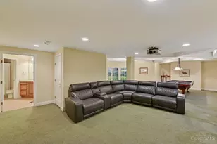 335 Ashley Ln, Wyoming, OH 45215 - Photo 44