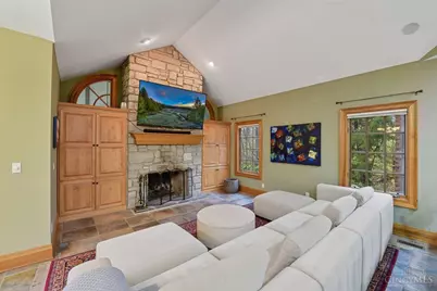 335 Ashley Lane, Wyoming, OH 45215 - Photo 20