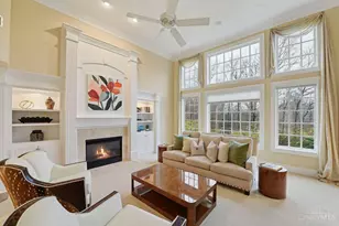 335 Ashley Ln, Wyoming, OH 45215 - Photo 10