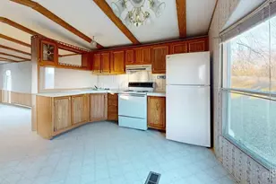 17 S Nixon Ave, Peebles, OH 45660 - Photo 6