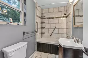 5751 Belmont Ave, Cincinnati, OH 45224 - Photo 22