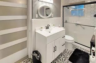 5751 Belmont Ave, Cincinnati, OH 45224 - Photo 14