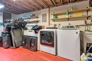 5804 Cedaridge Dr, Green Township, OH 45247 - Photo 36