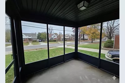 6024 Sunridge Drive, Cincinnati, OH 45224 - Photo 4