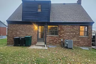 6024 Sunridge Dr, Cincinnati, OH 45224 - Photo 32