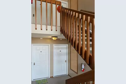 5140 Old Oak Trail Drive #34, Delhi Township, OH 45238 - Photo 4