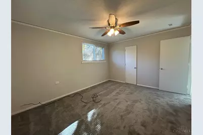 6 Chalmers Court, Green Hills, OH 45218 - Photo 6