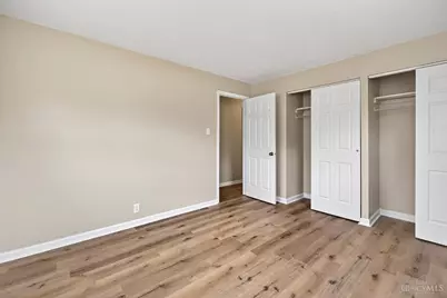 8729 Morningstar Lane, Springfield Township, OH 45231 - Photo 10