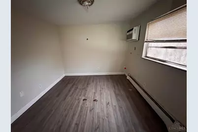 1934 Grand Avenue, Cincinnati, OH 45214 - Photo 8