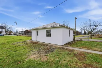 10173 Walnut Street, Pleasant Plain, OH 45162 - Photo 32