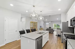 5019 Gdn Grv Ln, Delhi Township, OH 45238 - Photo 6