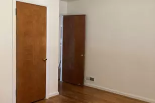 7923 Bobolink Dr, Cincinnati, OH 45224 - Photo 6