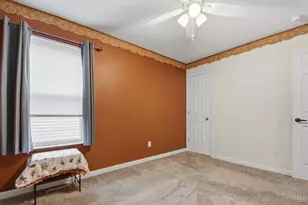 2122 Castle Pines Ct, Hamilton, OH 45013 - Photo 16