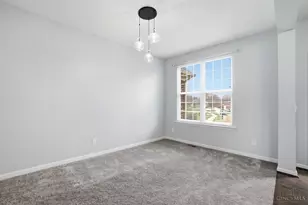 505 Conrad Dr, Springfield Township, OH 45231 - Photo 8