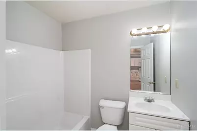 5440 Asbury Lake Drive #9, Green Township, OH 45247 - Photo 16