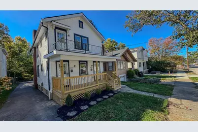 6949 Cambridge Avenue, Mariemont, OH 45227 - Photo 2