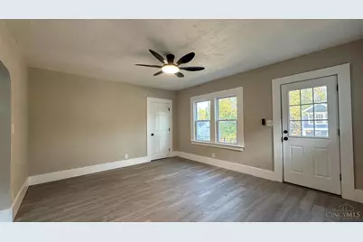 6949 Cambridge Avenue, Mariemont, OH 45227 - Photo 20