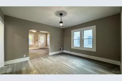 6949 Cambridge Avenue, Mariemont, OH 45227 - Photo 22