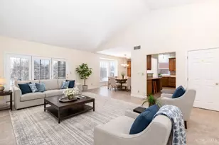 5548 Timber Way Dr, Delhi Township, OH 45238 - Photo 4