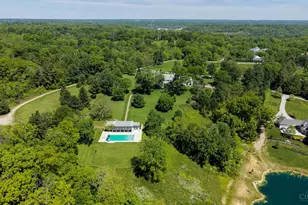 9675 Cunningham Rd, Indian Hill, OH 45243 - Photo 98
