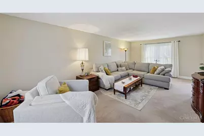 4252 Runningfawn Drive, Green Township, OH 45247 - Photo 8