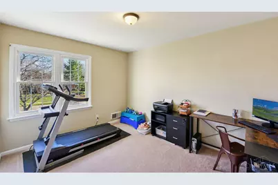 4252 Runningfawn Drive, Green Township, OH 45247 - Photo 32