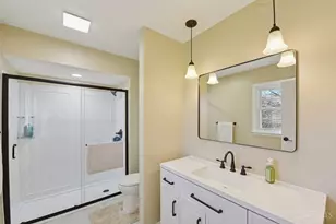 4252 Runningfawn Dr, Green Township, OH 45247 - Photo 2