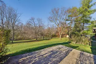 4252 Runningfawn Dr, Green Township, OH 45247 - Photo 10