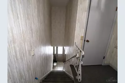 3521 Section Road #4, Cincinnati, OH 45237 - Photo 8