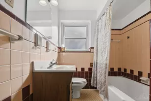 3655 Frondorf Ave, Green Township, OH 45211 - Photo 8