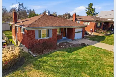 3655 Frondorf Avenue, Green Township, OH 45211 - Photo 2