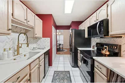 11762 Gable Glen Lane, Symmes Township, OH 45249 - Photo 12