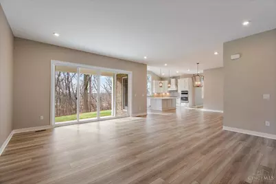 7511 Donegal Drive, Miami Township, OH 45233 - Photo 18