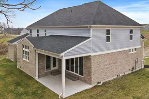 7511 Donegal Dr, Miami Township, OH 45233 - Photo 42