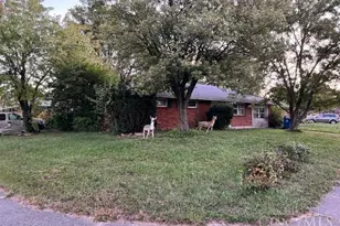 5701 Belmar Dr, Huber Heights, OH 45424 - Photo 2