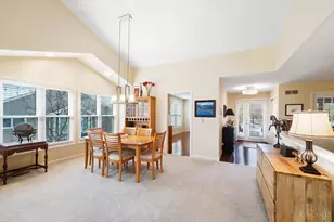 7922 Barharbor Dr, Anderson Township, OH 45255 - Photo 10