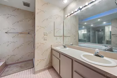 1749 Gloucester Drive, Fairfield, OH 45014 - Photo 30