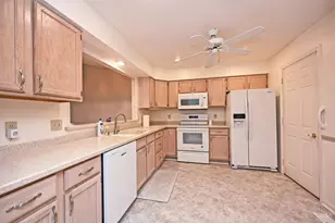 8119 Witts Meadow Ln, Anderson Township, OH 45255 - Photo 6