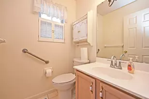 8119 Witts Meadow Ln, Anderson Township, OH 45255 - Photo 12