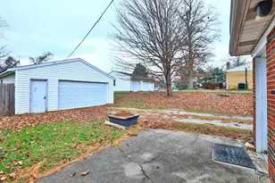 5795 Meadowview Dr, Miami Township, OH 45150 - Photo 26