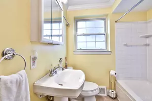 5795 Meadowview Dr, Miami Township, OH 45150 - Photo 18