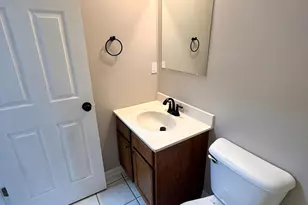 705 Gordon Smith Blvd, Hamilton, OH 45013 - Photo 8