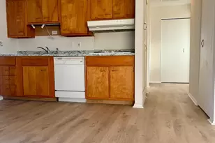 1568 Fawnvista Ln, Sharonville, OH 45246 - Photo 4