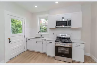 1537 Dixmont Avenue, Cincinnati, OH 45207 - Photo 10