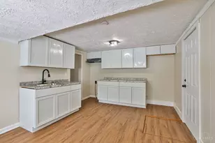 728 Park Ave, Franklin, OH 45005 - Photo 6