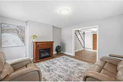 555 Spring Street, Williamsburg, OH 45176 - Photo 4