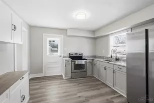 555 Spring St, Williamsburg, OH 45176 - Photo 10